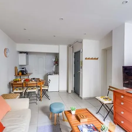 Guestready - Bel Apt A 6 Min Du Metro Gare Du Nord Paris Exterior photo